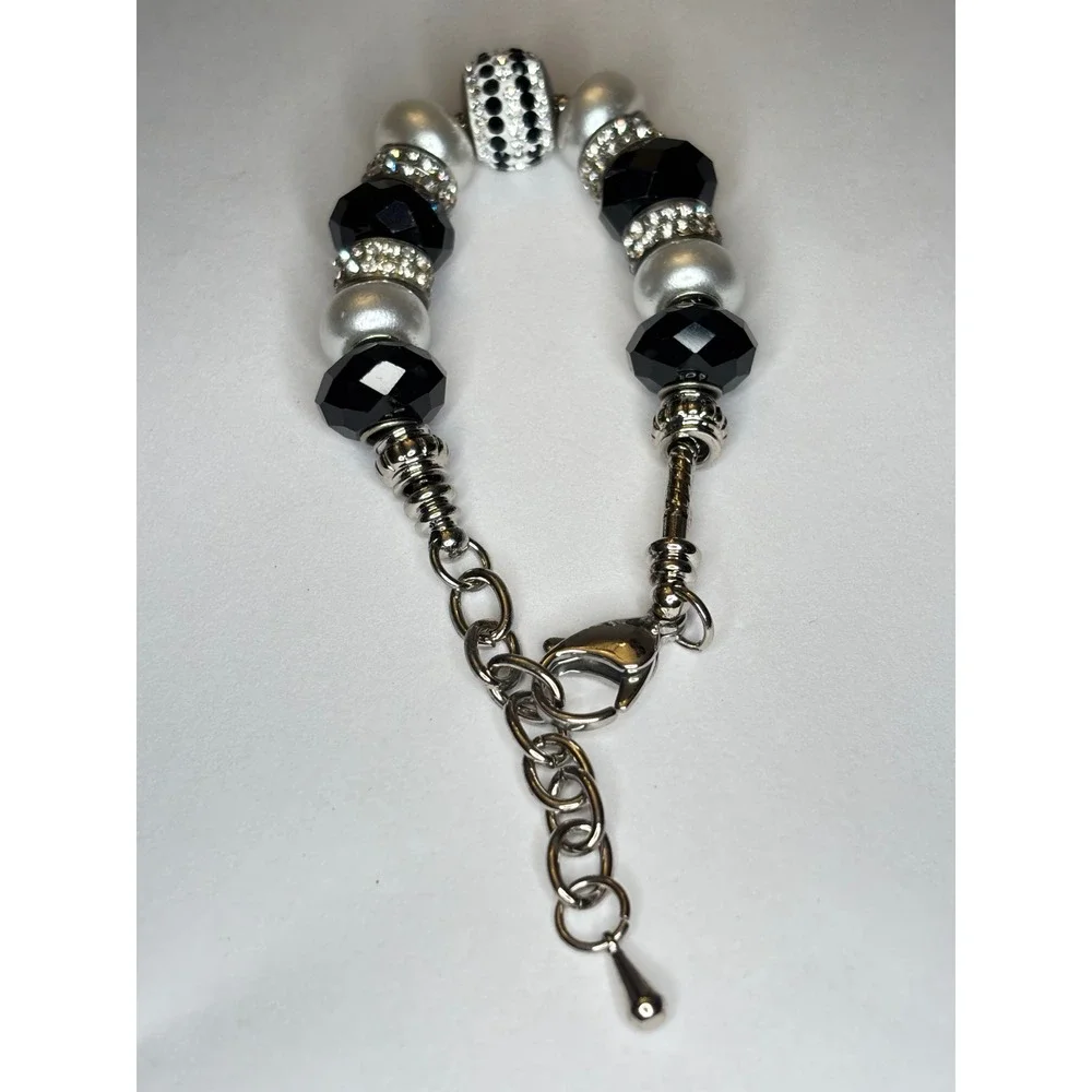 Black White Faux Pearl Crystal Bead Bracelet Silver Tone Adjustable